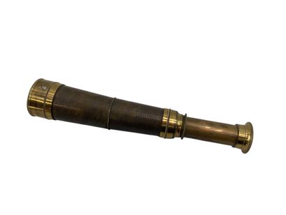 Gilded brass telescope 
19th century
 

Please...