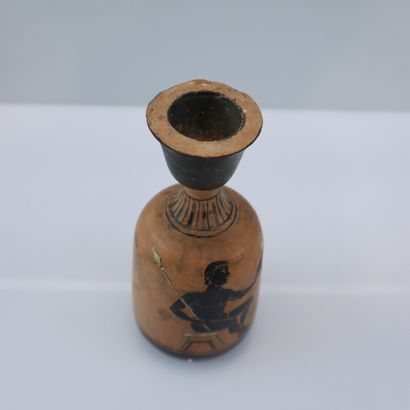Terracotta vase 
Height: 12 cm Diameter:...