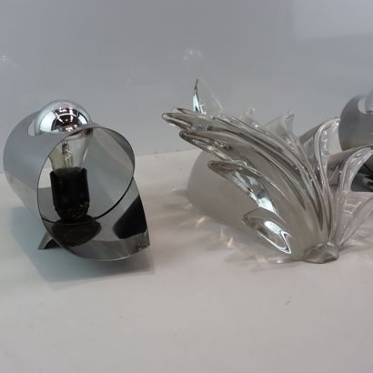 Design wall light set 
Glass and metal 
Max....