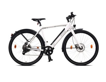 REF 864 - NCM C7 Electric Bike, size M, white...