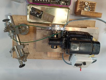 WATCHMAKING - Metal watchmaker's lathe -...