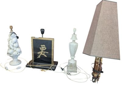 Set of lamps including
 - 1 lamp with a lampshade
-...