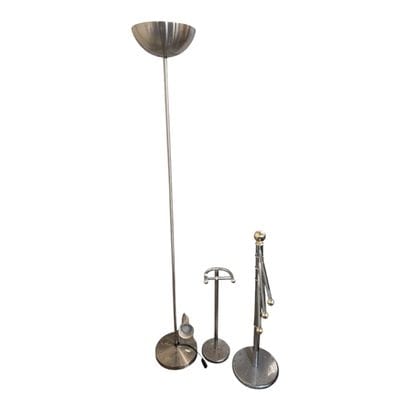 Set consisting of a lamp and two towel racks
H:...