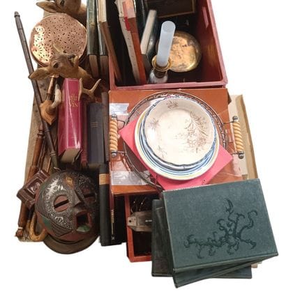 Lot consisting of a copper set, *Le Grand...
