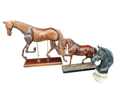 Set of 3 horse sculptures, including:
- A...
