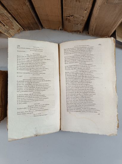 VOLTAIRE - Set of 17 volumes of the complete...