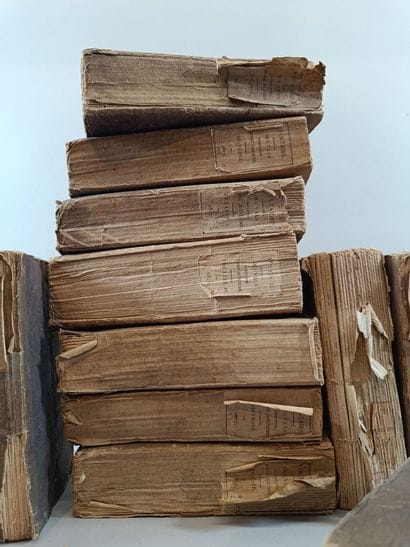 VOLTAIRE - Set of 17 volumes of the complete...