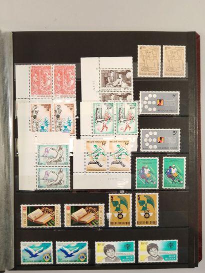 Suite of four stamp albums, mainly Belgian:...