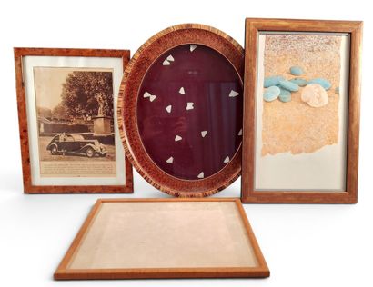 Set of four wooden or wood-effect frames,...