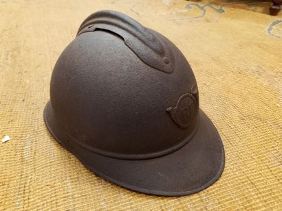 MILITARIA
Set of two helmets:
- one German...