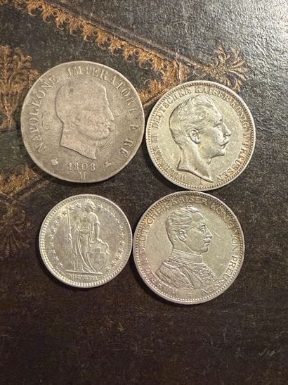 4 monnaies en argent
- WILHELM II DEUTSCHER...