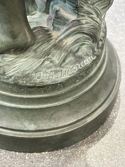 D'après Auguste MOREAU
Cosette
Bronze patine...