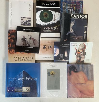 Set of catalogs and monographs on contemporary...