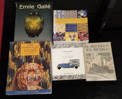 Ensemble de dix livres sur l'Art Nouveau...