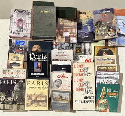 Réunion de livres sur Paris, Histoire de...