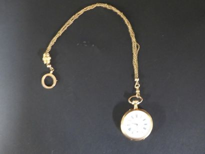 Montre gousset en or jaune marquée Petry...