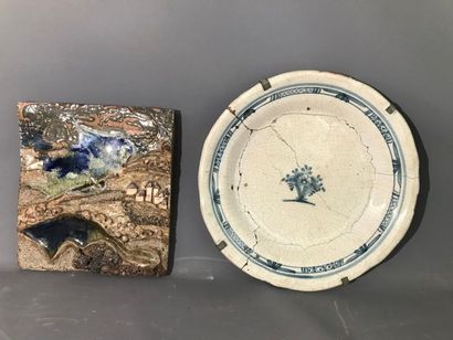 ROUEN. Assiette creuse 