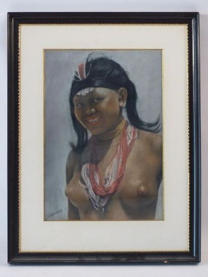 Ecole orientaliste. Femme en buste. Pastel....