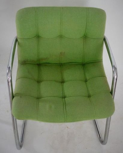 AIRBORNE
Yves CHRISTIN pour AIRBORNE. Fauteuil...