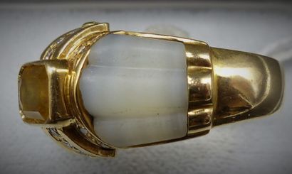Bague. TDD 57
Bague en or 18 carat sertie...