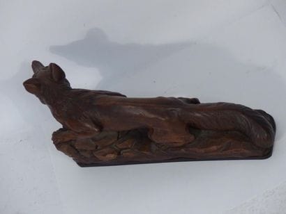 Renard en bois sculpté. Dimensions : 20 x...