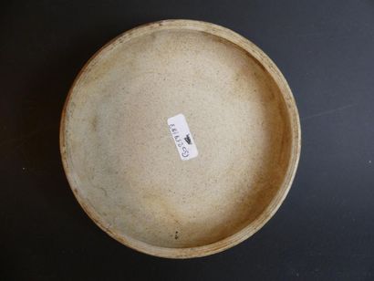Pot couvert en terre cuite
JAPON. Pot couvert...