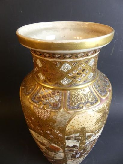 Paire de vase Satsuma
JAPON. Paire de vase...