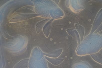 Plat en verre opalescent. 
In the taste of...