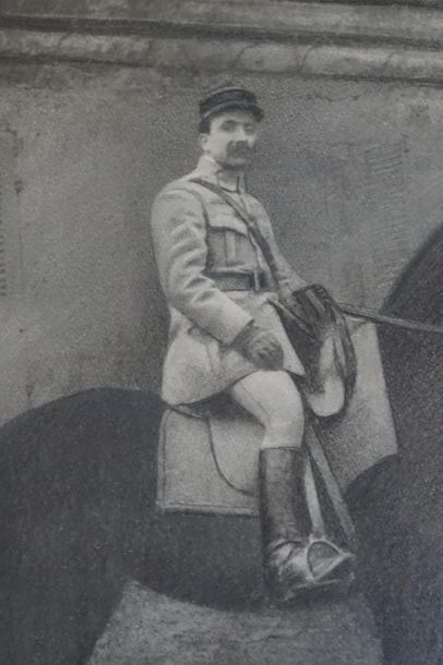 Officier à cheval. Fusain sur papier
School...