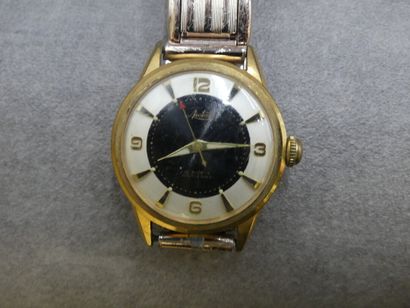 Réunion de six montres: LeRoyal, montre en...