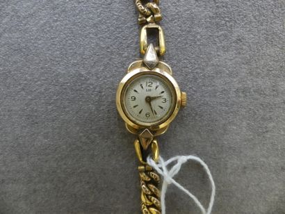 LIP. Montre de dame, métal doré. Numéro de...