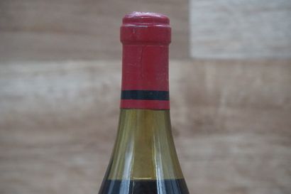 1 bouteille de Clos-Vougeot Grand Cru 1974...