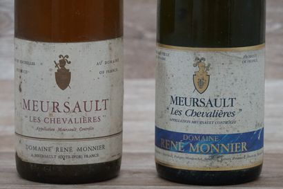 2 bouteilles de Meursault Les Chevalières:

1...