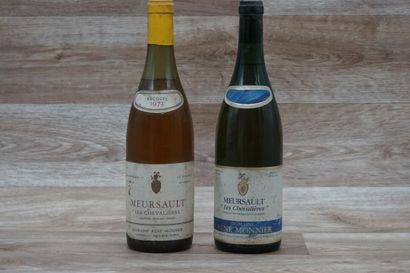 2 bouteilles de Meursault Les Chevalières:

1...