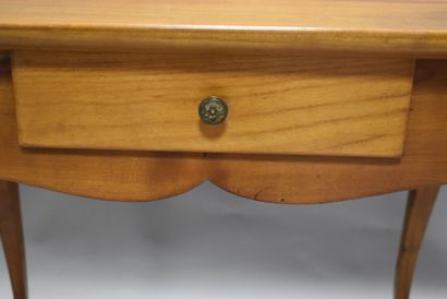 Table cabaret en bois naturel ouvrant par...