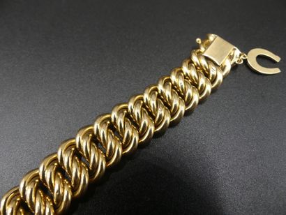 OR Bracelet
Bracelet en OR jaune poinçon...