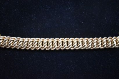 Bracelet à maillons entrecroisés en or poinçon...