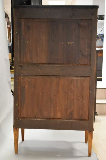 Secrétaire Louis XVI
Secrétaire en bois ouvrant...