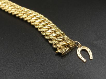 OR Bracelet
Bracelet en OR jaune poinçon...