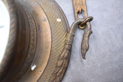 BREGUET à PARIS, Pendule murale en bronze...