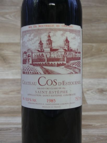 Lot de 5 Bouteilles de CHATEAU COS D'ESTOURNEL...