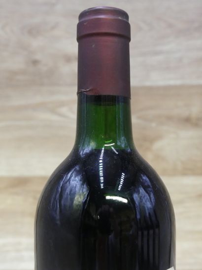 Lot de 5 Bouteilles de CHATEAU COS D'ESTOURNEL...