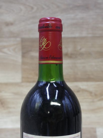 5 Bouteilles LISTRAC-MEDOC, CHATEAU CLARKE,...