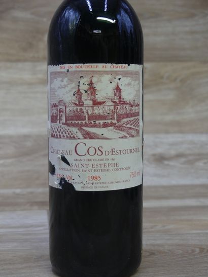 Lot de 5 Bouteilles de CHATEAU COS D'ESTOURNEL...