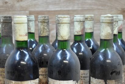 12 Bouteilles de GRAND VIN DE GRAVE 1976,...