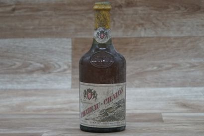 1 bouteille de Château-Chalon 1969 Michel...