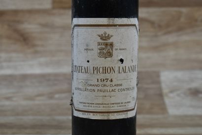 COMTESSE DE LALANDE 
1 bouteille de CHATEAU...