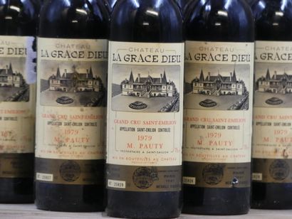 12 Bouteilles de SAINT EMILION GRAND CRU...