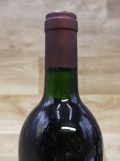 Lot de 5 Bouteilles de CHATEAU COS D'ESTOURNEL...