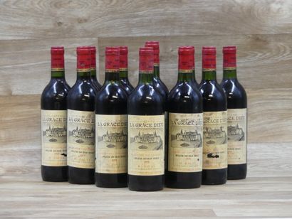 12 Bouteilles de SAINT EMILION GRAND CRU...